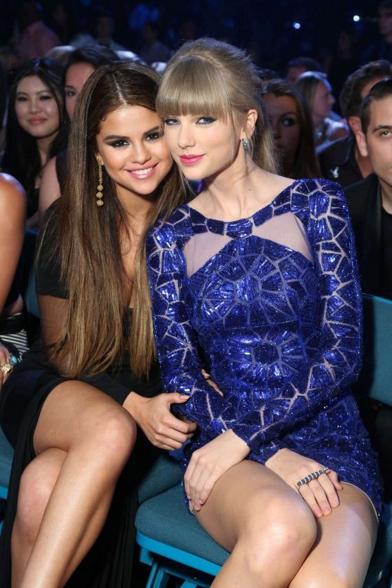 Selena-Gomez-and-Taylor-Swift-2013-Billboard-Music