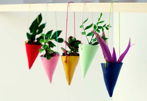 DIY-Miniature-Hanging-Garden-by-Penelope-and-Pip