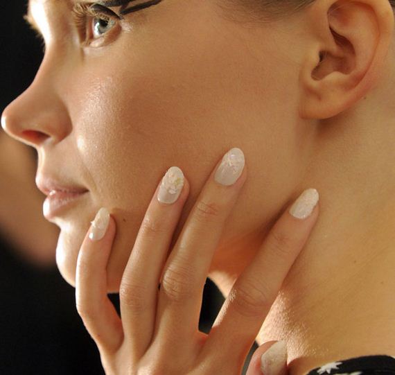 11-spring-2016-nail-art-trends-feature