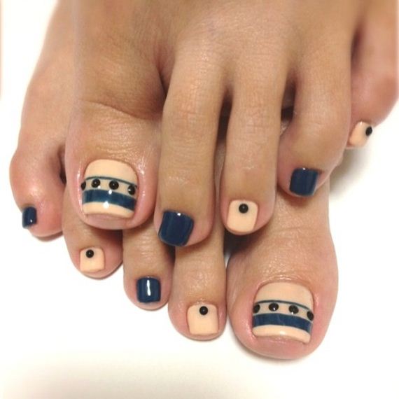 14-mermaid-toe-nail-designs