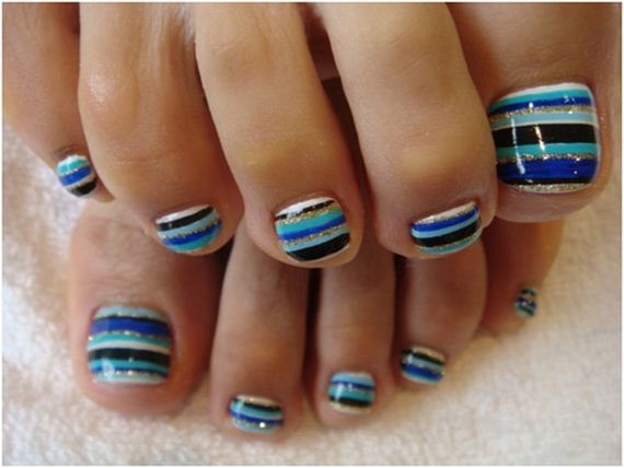 21-mermaid-toe-nail-designs