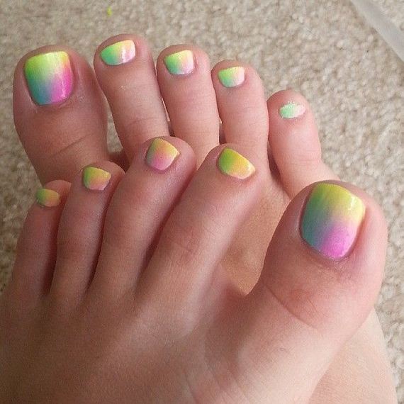 41-mermaid-toe-nail-designs