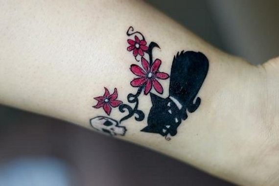 06-black-cat-tattoo-design