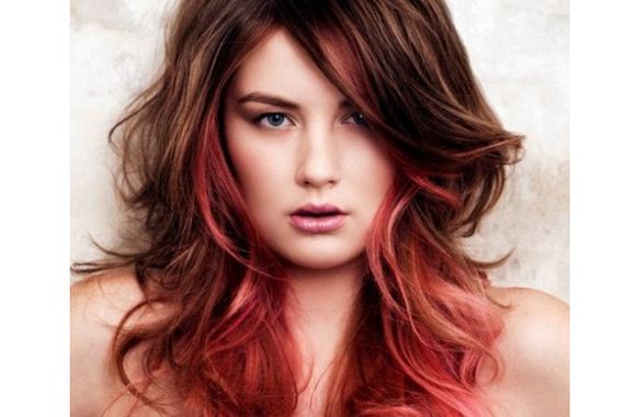 10-pink-streaks-in-brown-hair