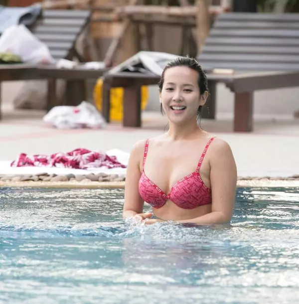 30 Hot Cho Yeo Jeong Photos 12thBlog