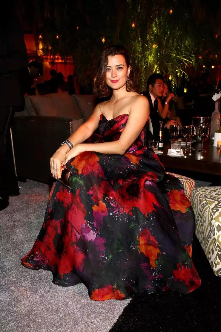 40 Hot Cote De Pablo Almost Naked Photos 12thBLOG