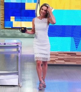 30 Hot And Sexy Amy Robach Photos 12thBlog