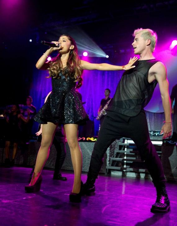 Ariana-Grande-Performing-in-NYC