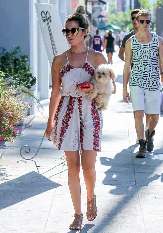 Ashley-Tisdale-out-and-about
