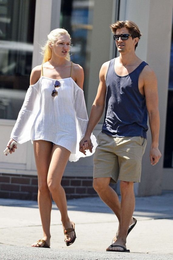Candice-Swanepoel---leggy-out-in-NY