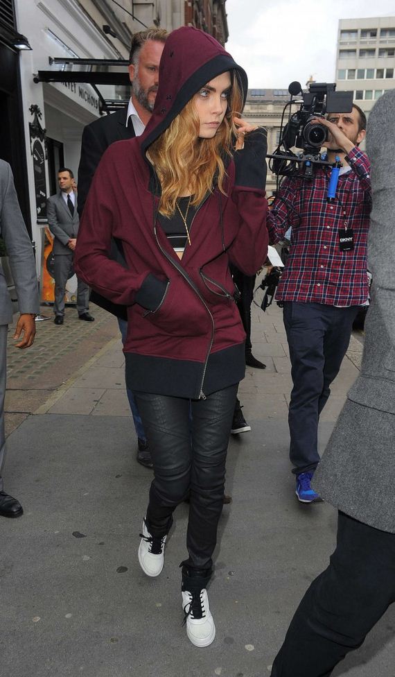 Cara-Delevingne-at-Harrods