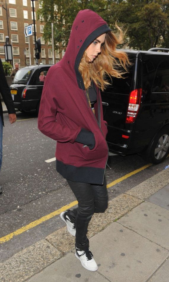Cara-Delevingne-at-Harrods