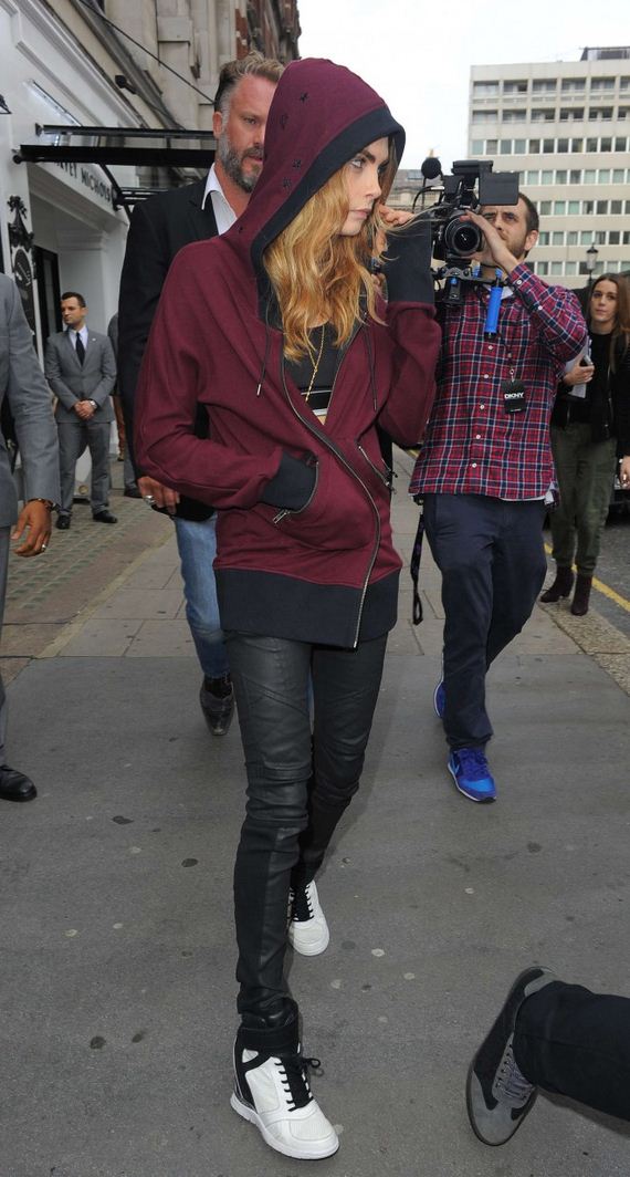Cara-Delevingne-at-Harrods
