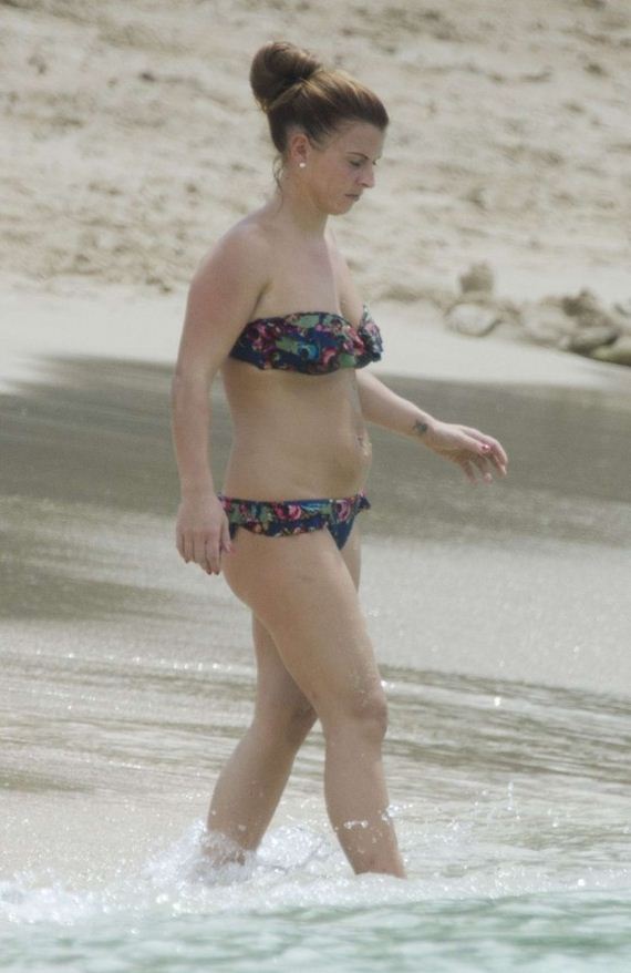 Coleen-Rooney-Bikini-2013-Pics