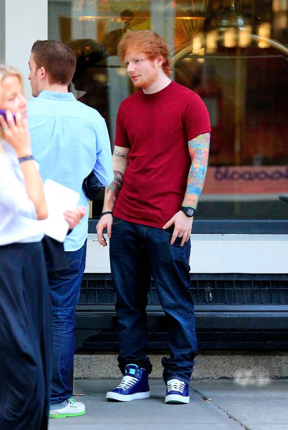 Ed-Sheeran-Faceplant