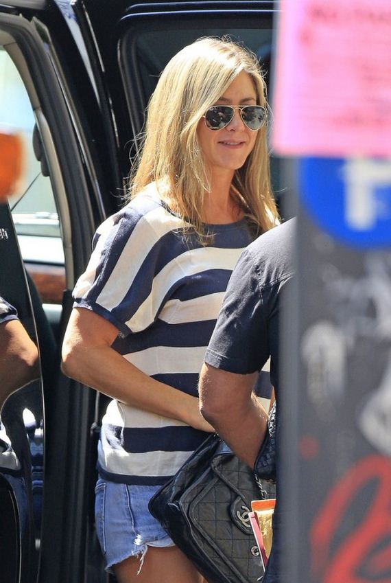 Jennifer-Aniston---Squirrels-to-the-Nuts-set-in-NYC