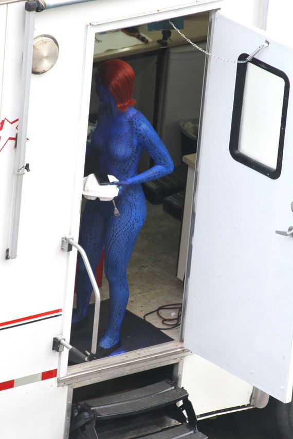 Jennifer Lawrence - on the X-Men set in Montreal -09 