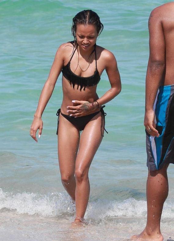 Karrueche-Tran-in-Black