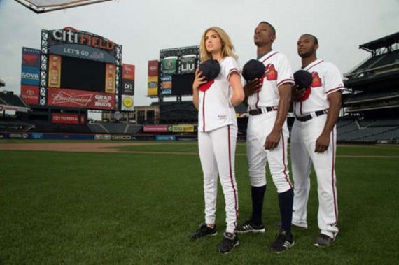 Kate-Upton-Butt-Shot-Making-of-Sports
