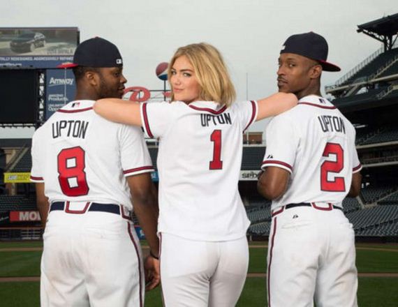 Kate-Upton-Butt-Shot-Making-of-Sports