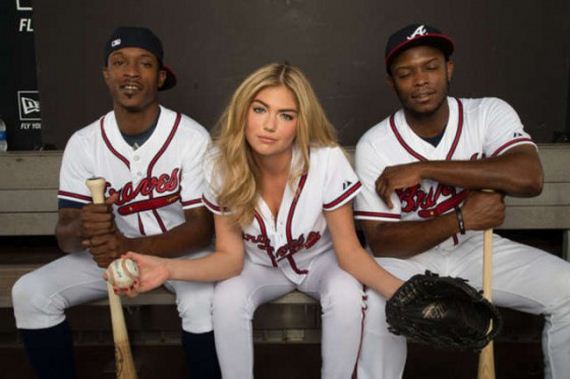 Kate-Upton-Butt-Shot-Making-of-Sports