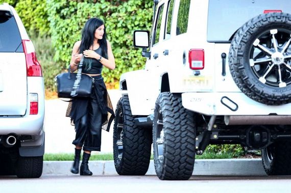 Kylie-Jenner-in-Leather