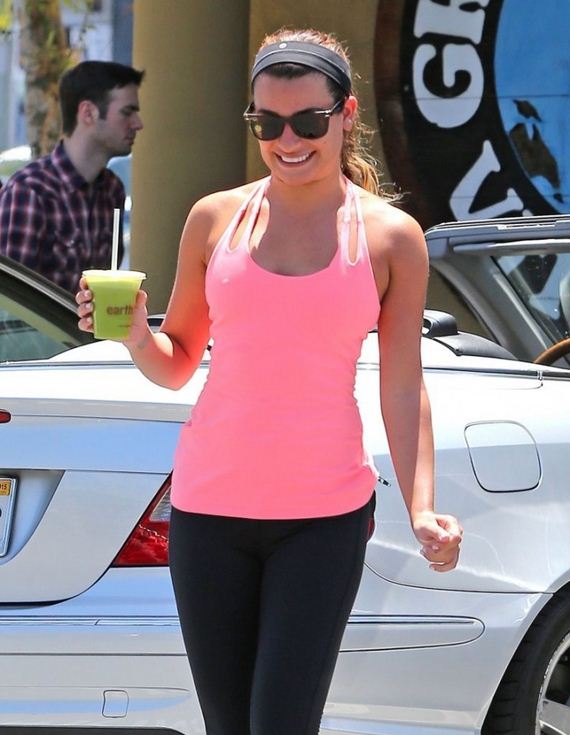 Lea-Michele-at-Earth-Bar-in-West