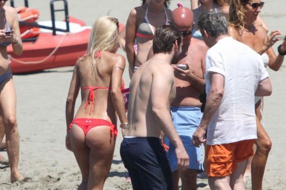 Michelle-Hunziker-in-bikini