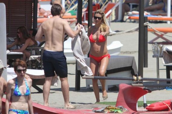 Michelle-Hunziker-in-bikini