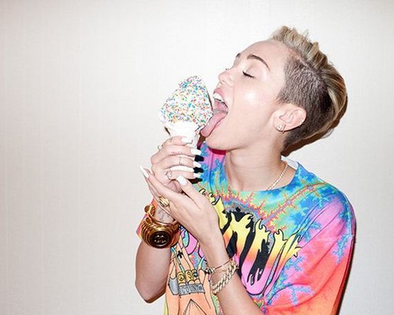 Miley-Cyrus-Bashes-Sinead