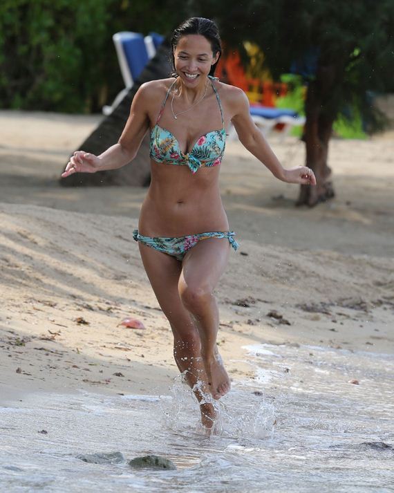 Myleene-Klass-Bikini-1