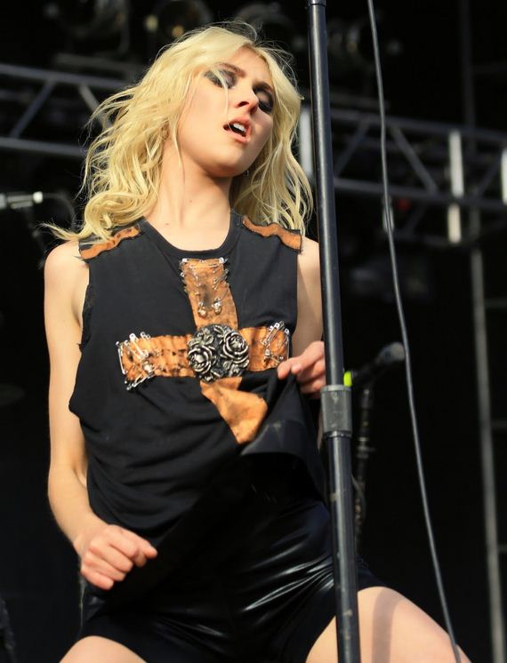 Taylor-Momsen-2014-Rock