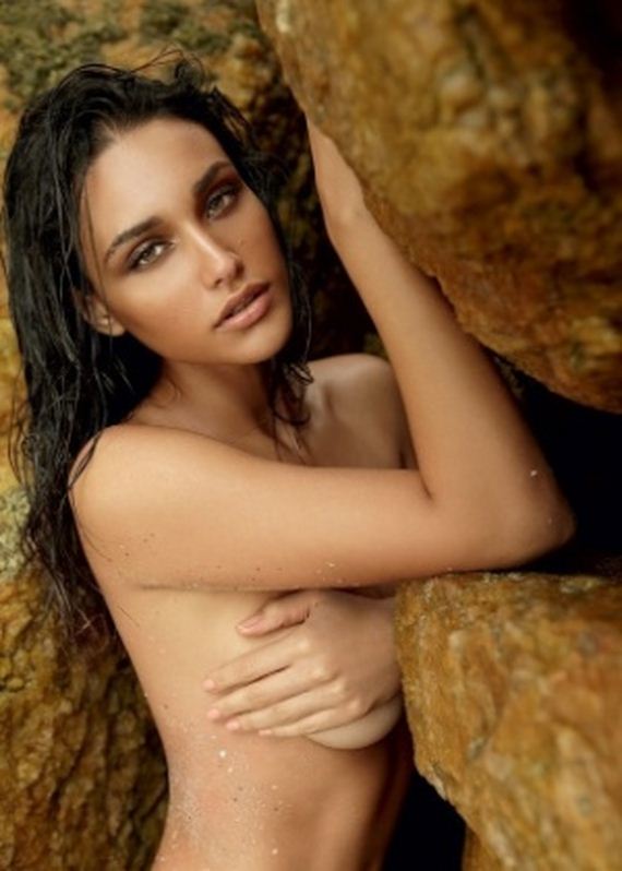 debora-nascimento-in-bikini-gq