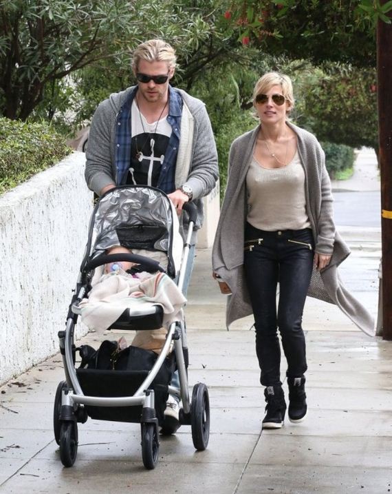 elsa-pataky-in-jeans-out-in-santa-monica