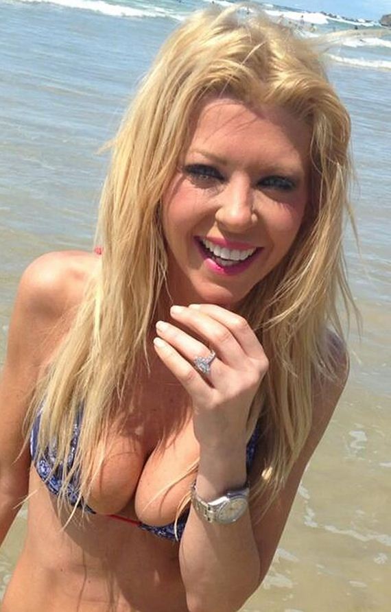 gallery_enlarged-Tara-Reid-Aussie