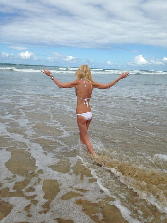 gallery_enlarged-Tara-Reid-Aussie