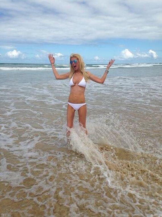 gallery_enlarged-Tara-Reid-Aussie