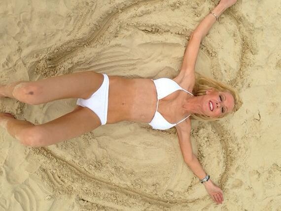 gallery_enlarged-Tara-Reid-Aussie