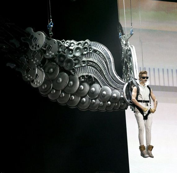 justin_biebers_angel_wings_cool_