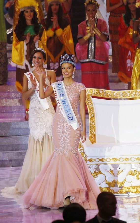 megan-young-crown