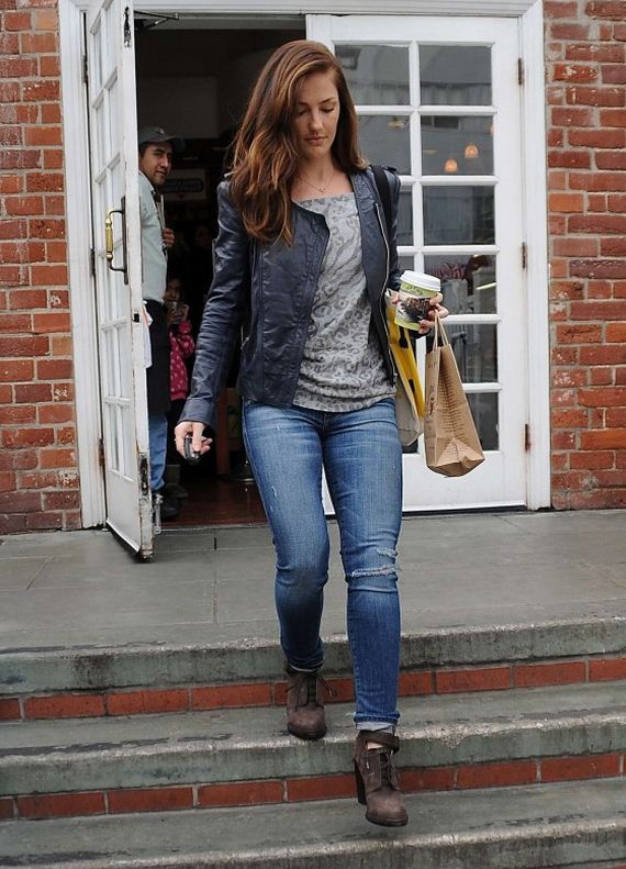 minka-kelly-at-urth-cafe-in-beverly-hills