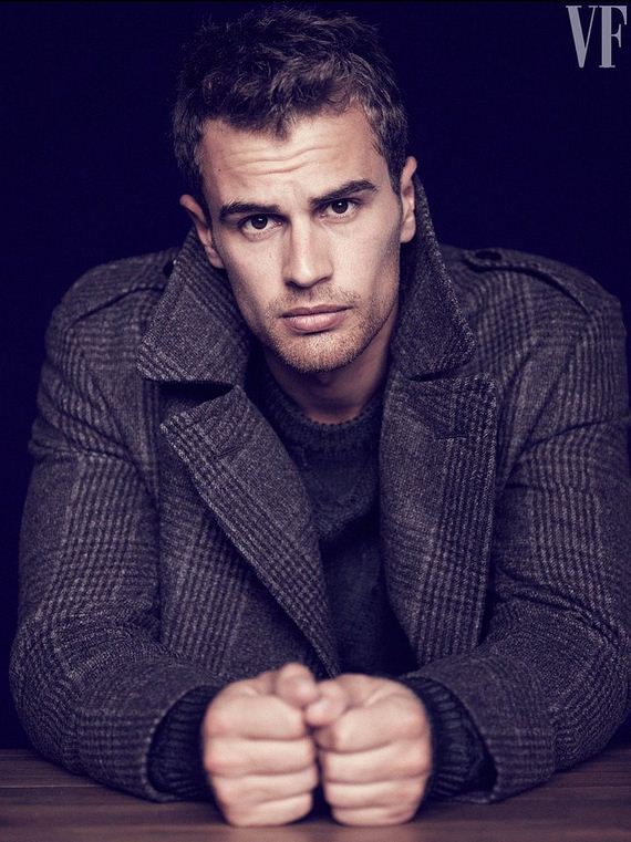 Hot-Theo-James-Pictures