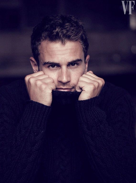 Hot-Theo-James-Pictures