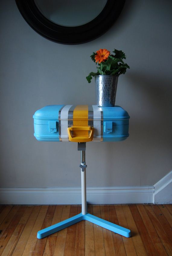 18-Vintage-Suitcases