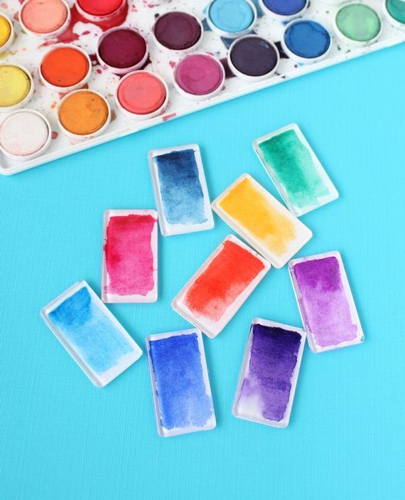 01-DIY-Watercolors