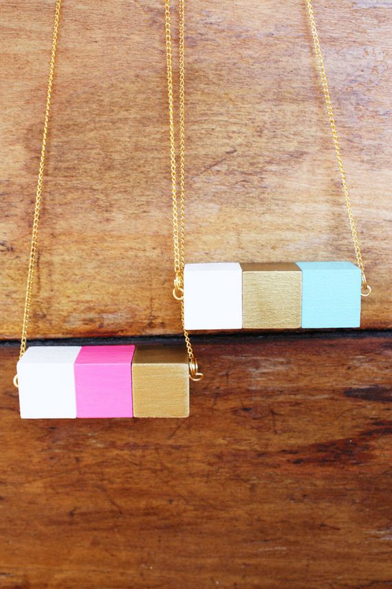 13-Beautifully-Colorful-DIY-Necklaces