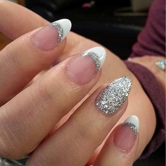 28-French-Tip-Nails