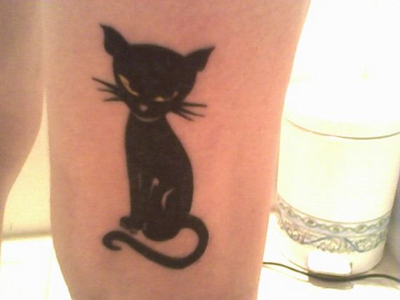 04-black-cat-tattoo-design