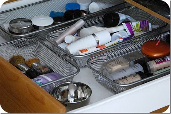 18-diy-makeup-storage-ideas