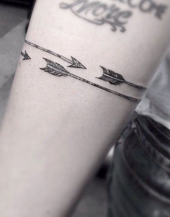 06-amazing-arrow-tattoos-female
